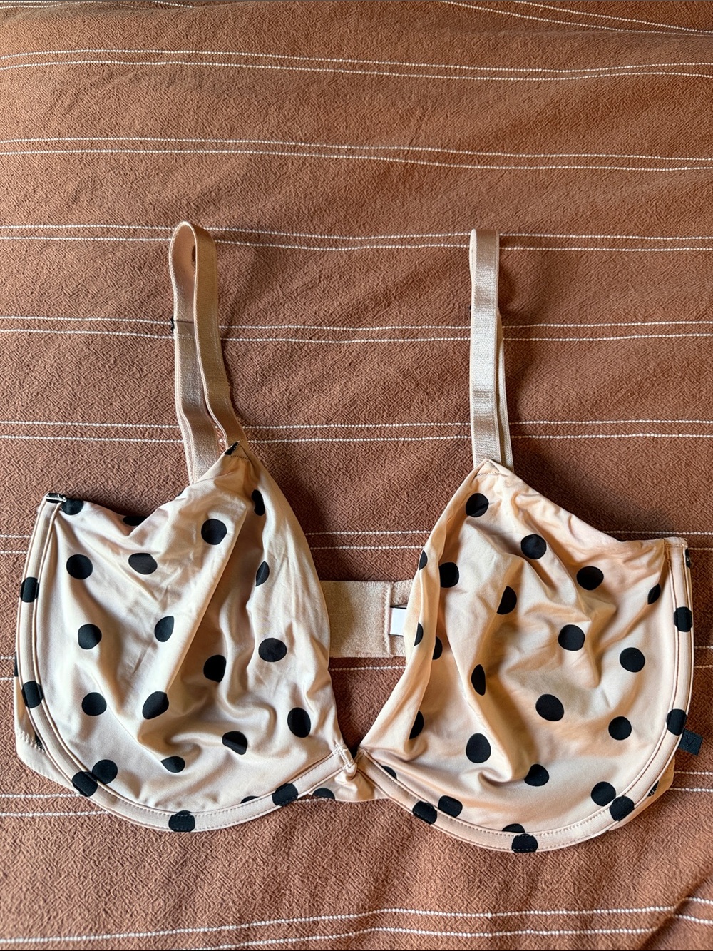 Victoria's Secret Beige Polka Dot Underwire Bra